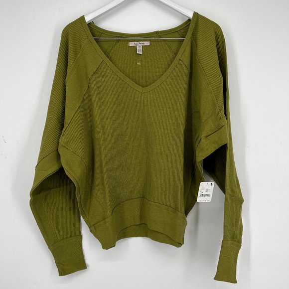 Free People Women's Santa Clara V-Neck Pullover Thermal Top Green XSmall NWT - Picture 2 of 6